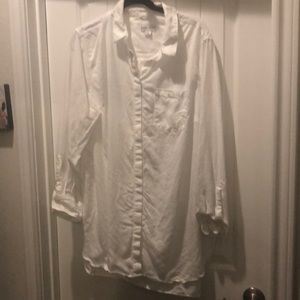 5FOR $20 Ava & Vic white collared button down 2x